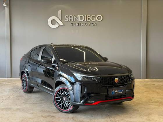 FIAT FASTBACK 1.3 TURBO 270 FLEX ABARTH AT6 FIAT FASTBACK 1.3 TURBO 270 FLEX ABARTH AT6